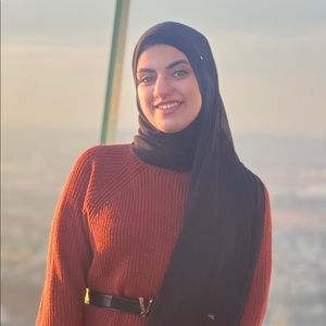 Meet your Posher, Ahlam